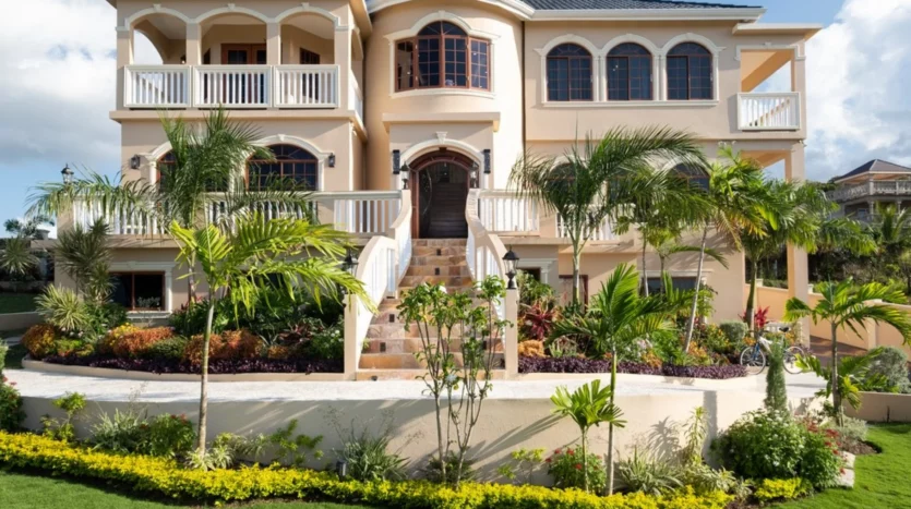 Cyprus Real Estate in February 2024 - Deluxe Villa